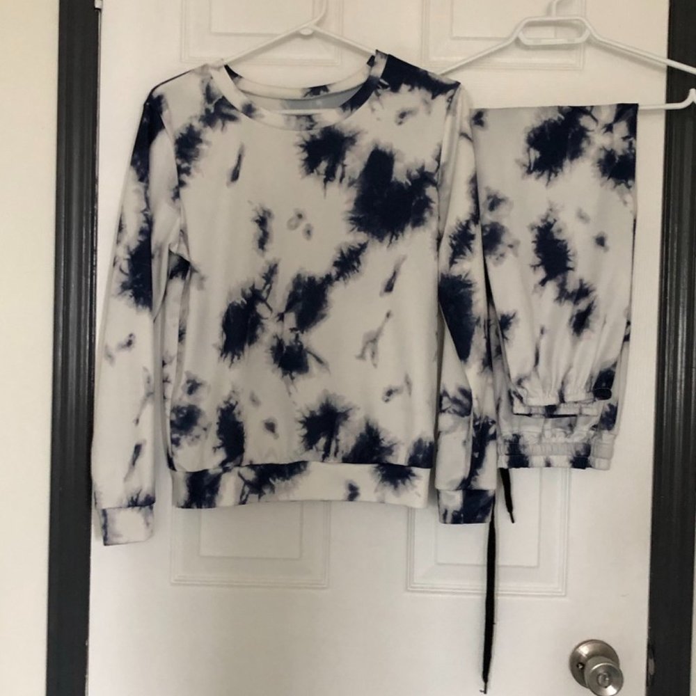 Tye Dye Sweatsuit